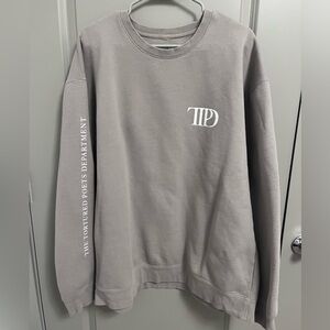 Taylor Swift THE TORTURED POETS
DEPARTMENT BEIGE CREWNECK